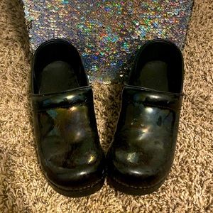 Dansko nursing shoes
